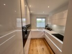 Moderne und kernsanierte 3-Zimmer-Wohnung in Eschborn! - Einbauküche